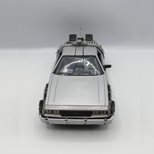 DeLorean Volver al Futuro II